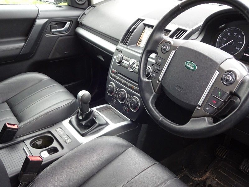 Land Rover FREELANDER XS - 2.2 Diesel  Manual - Image 3