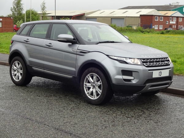Range Rover EVOQUE - 2.2 Diesel  Manual - Image 1