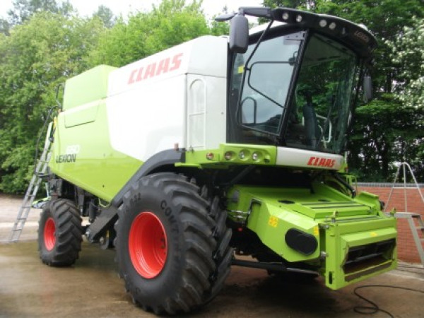Claas - Lexion 650 - Image 1