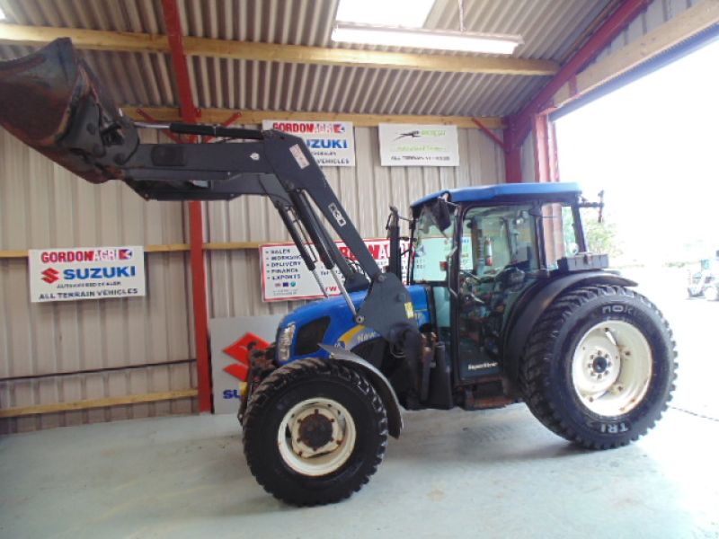 New Holland - T4050 - Image 3