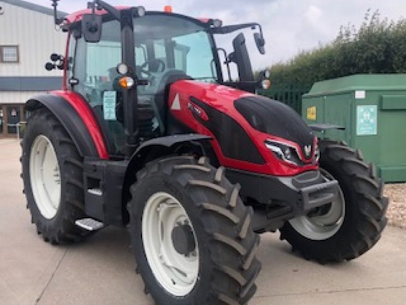 VALTRA - G115A 1B9 TRACTOR - Image 1