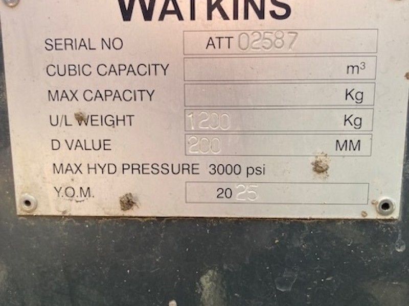 PHILLIP WATKINS - 1200KG FRONT WEIGHT - Image 4