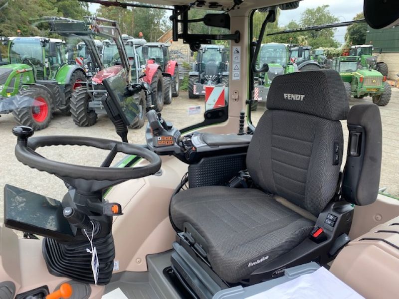 FENDT - 728 PROFI PLUS TRACTOR - Image 6