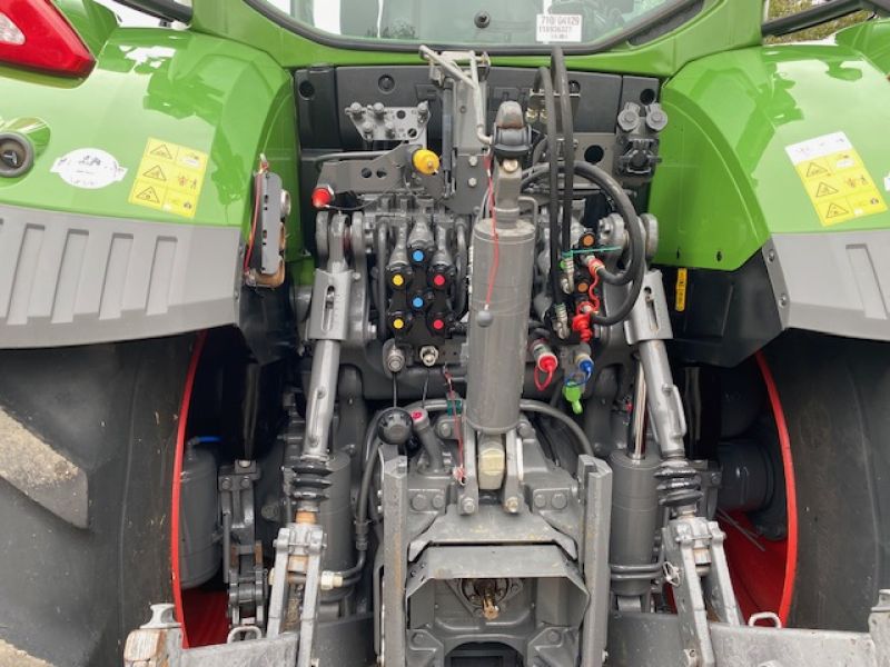 FENDT - 728 PROFI PLUS TRACTOR - Image 5