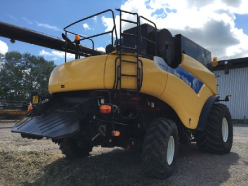 New Holland - CR980 - Image 4