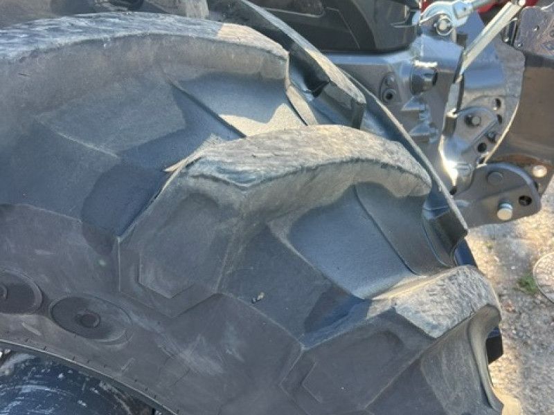 VALTRA - T235D TRACTOR - Image 5
