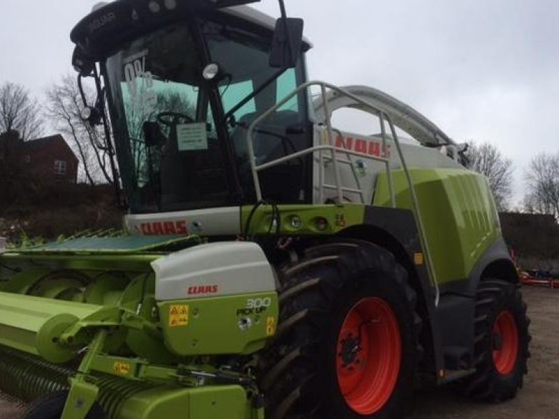 Claas - Jaguar 950 - Image 4