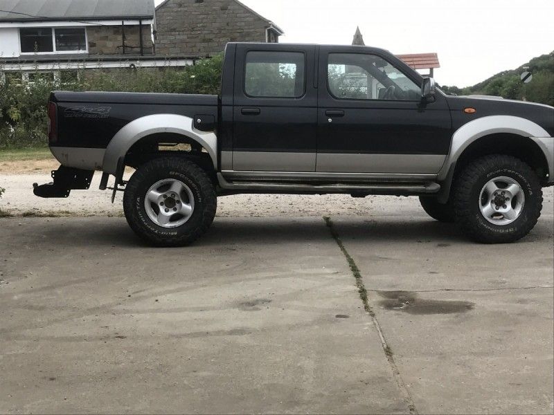 Nissan  - Navara D22 - Image 4