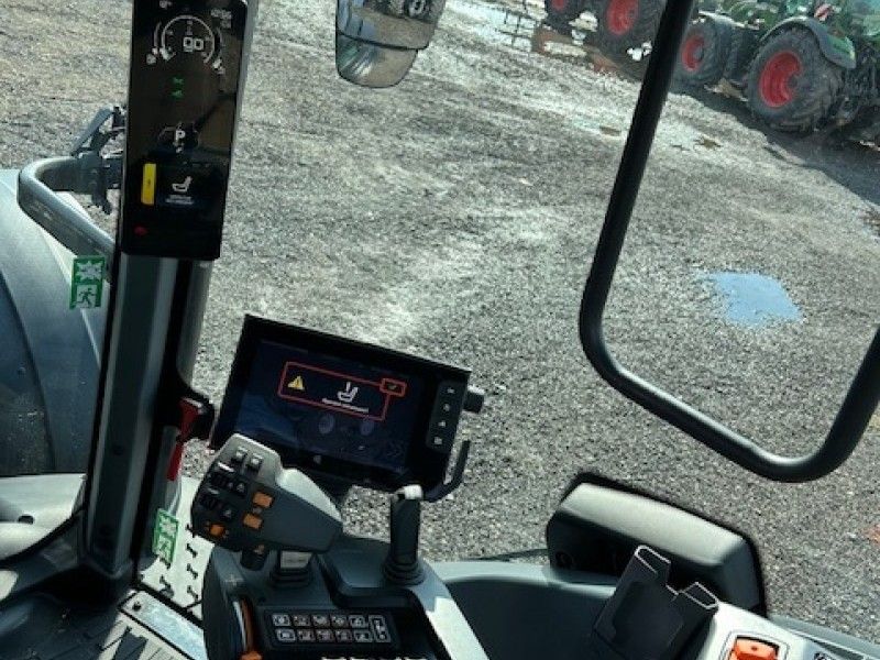 Valtra - T235D 4WD Tractor - Image 3