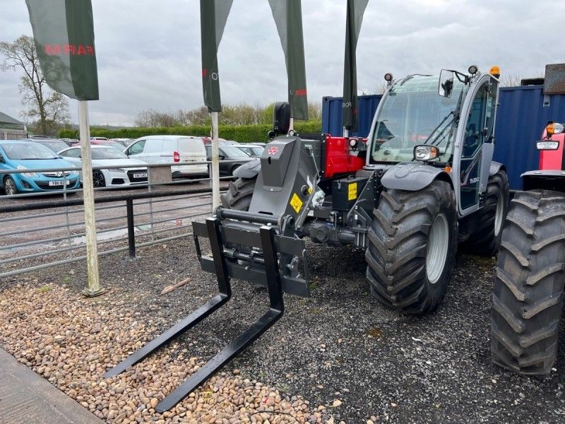 Massey Ferguson - TH.8043 Telehandler - Image 2