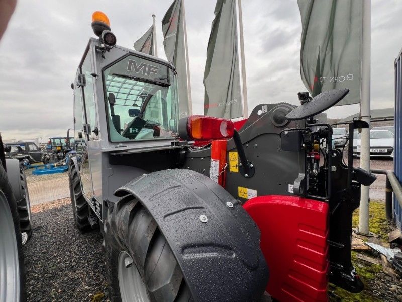 Massey Ferguson - TH.8043 Telehandler - Image 4