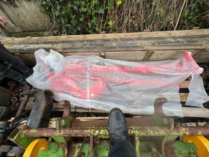 KUHN - PRESS ARM TO FIT MM123 - Image 1