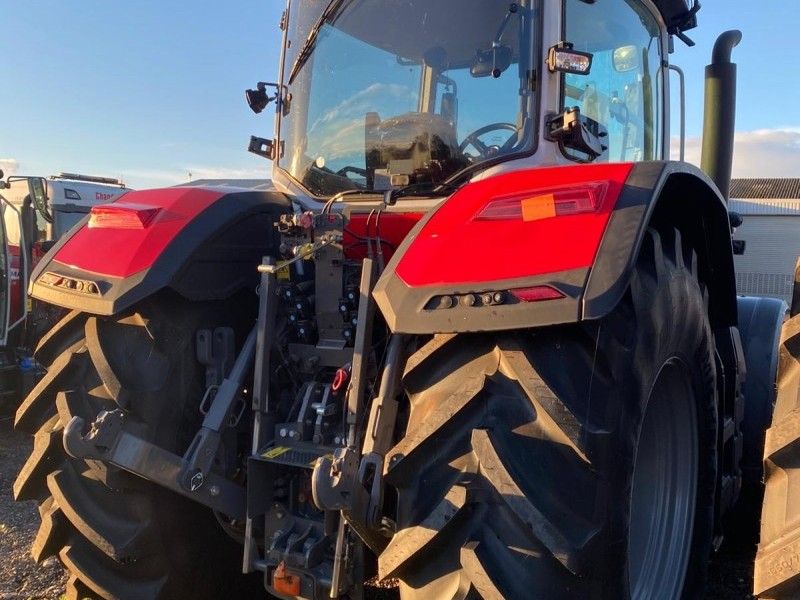MASSEY FERGUSON - 8S.205 EFD7 TRACTOR - Image 4
