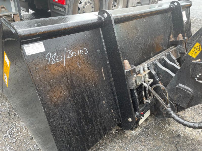 JCB - 980 B0103 GA GRAIN BUCKET - Image 2