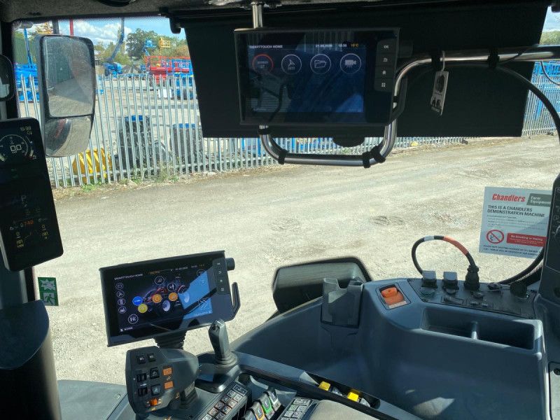 VALTRA - Q265 TRACTOR - Image 7