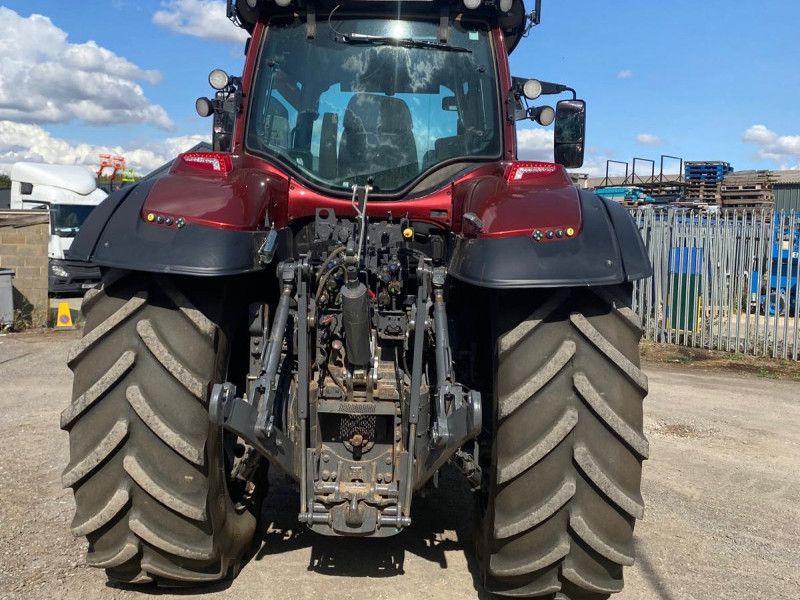 VALTRA - Q265 TRACTOR - Image 3