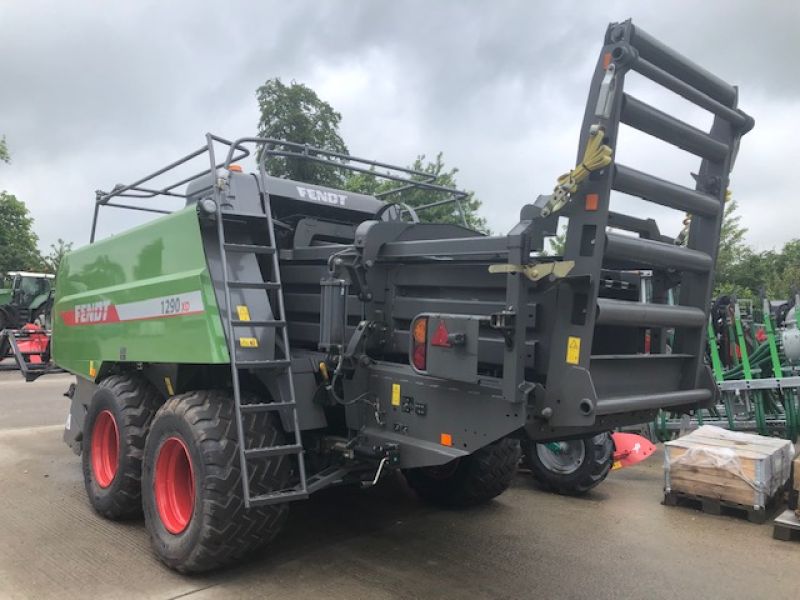 FENDT - 1290 XDTP LARGE BALER - Image 2