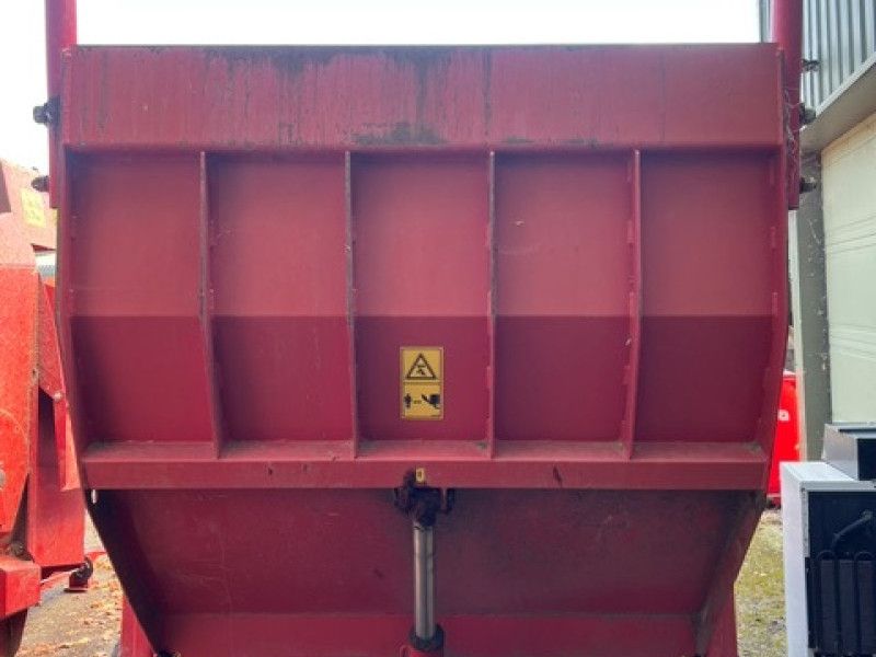 KVERNELAND - 850 FEEDER BEDDER - Image 6
