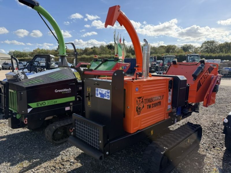 TIMBERWOLF - TW230VTRD WOODCHIPPER - Image 3