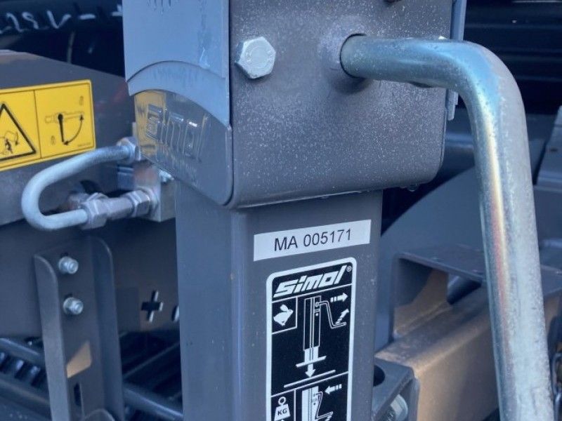 Massey Ferguson - RB3130F XTRA ROUND BALER - Image 3