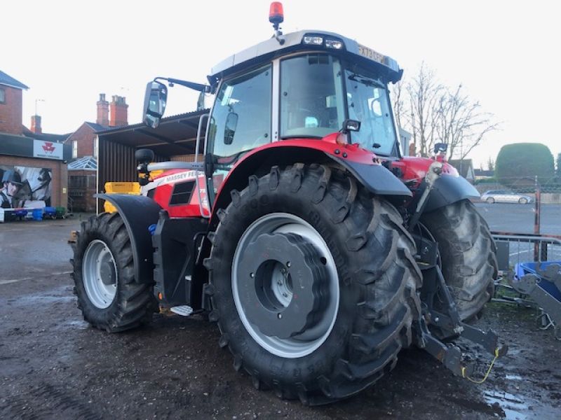 MASSEY FERGUSON - 7S.210 EXDV TRACTOR - Image 3
