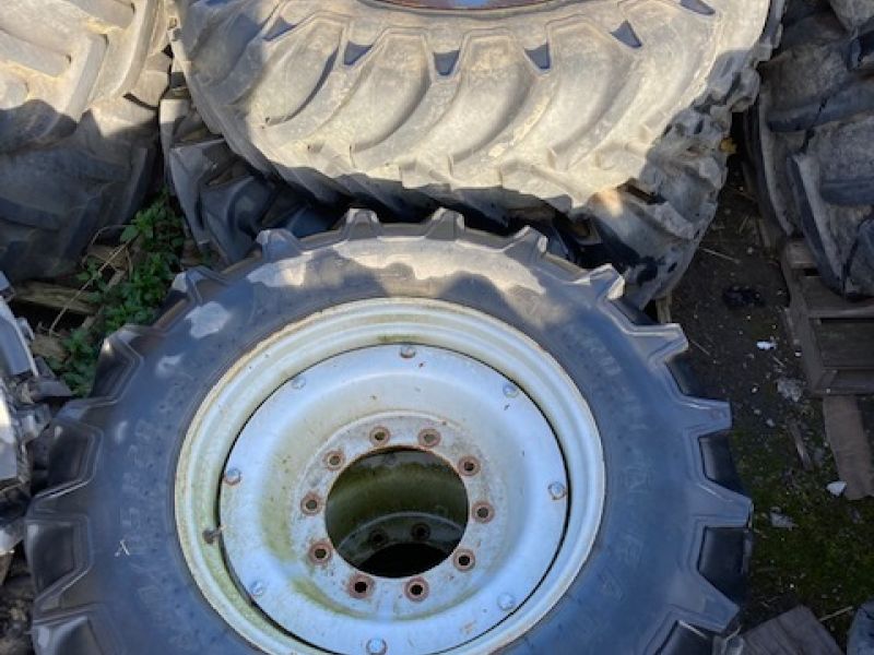Massey Ferguson - wheels and Tyres - Image 2