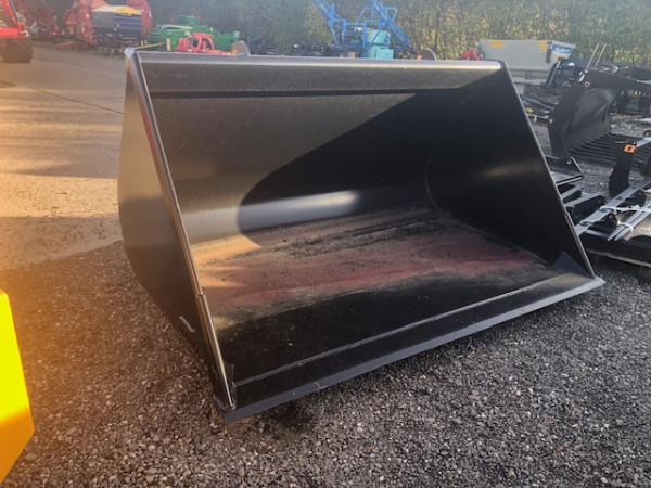 MANITOU - BLM 2300 BUCKET - Image 1
