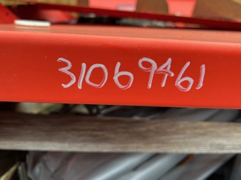 Kuhn - Hopper Cover - Image 2