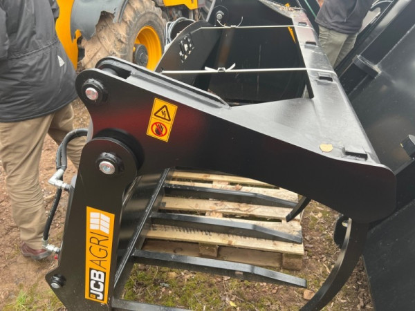 JCB - 980 B0015 GRAB - Image 1