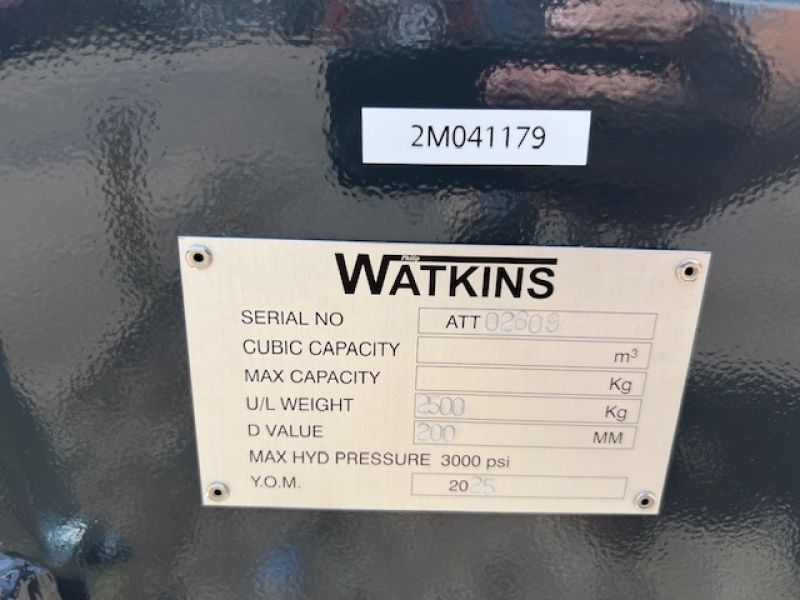 PHILLIP WATKINS - 2500KG FRONT WEIGHT - Image 3