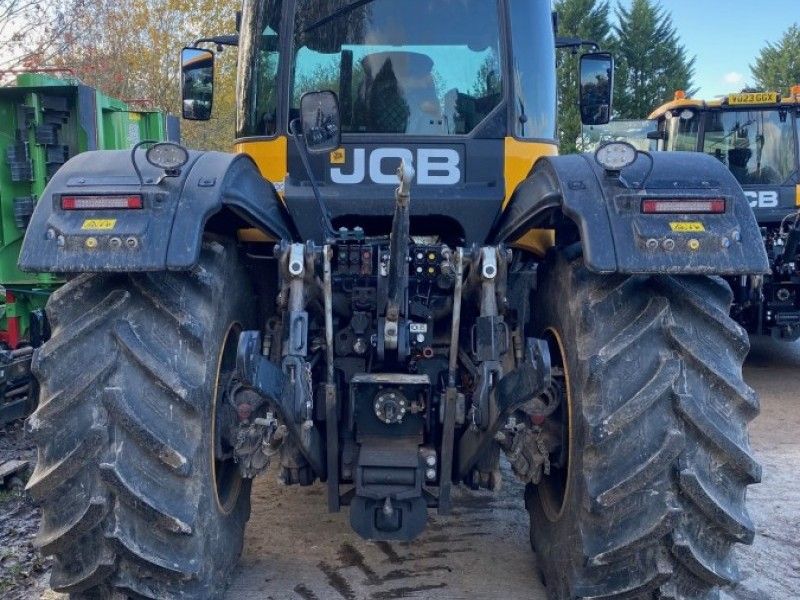 JCB - 4220 FASTRAC - Image 4