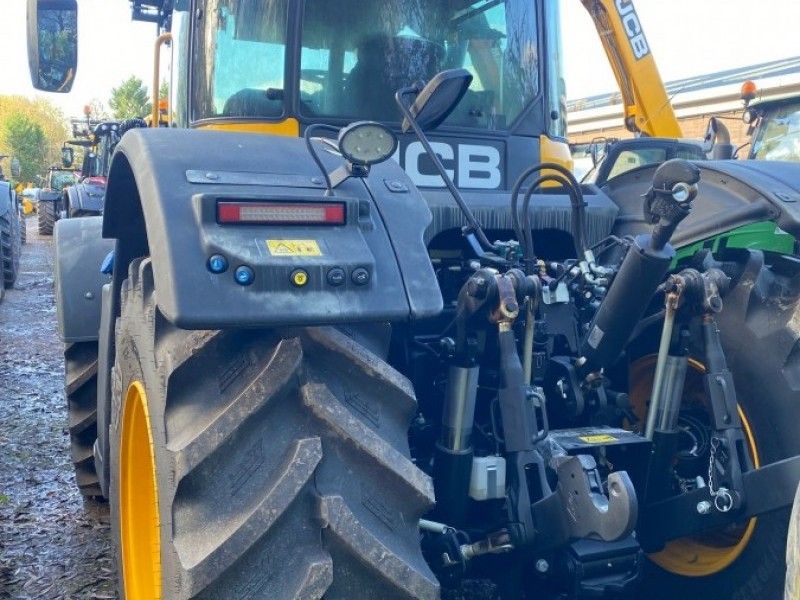 JCB - 4220 FASTRAC - Image 5
