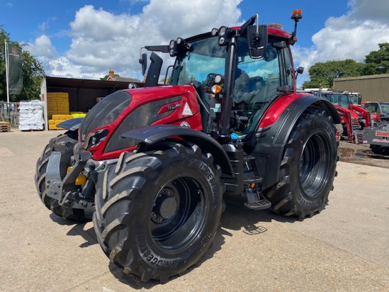 VALTRA - N175D TRACTOR - Image 2