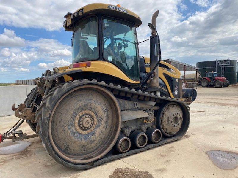 CHALLENGER - MT765C TRACKED TRACTOR - Image 3