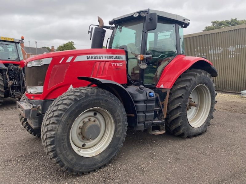 MASSEY FERGUSON - 7720 EFD6 TRACTOR - Image 2