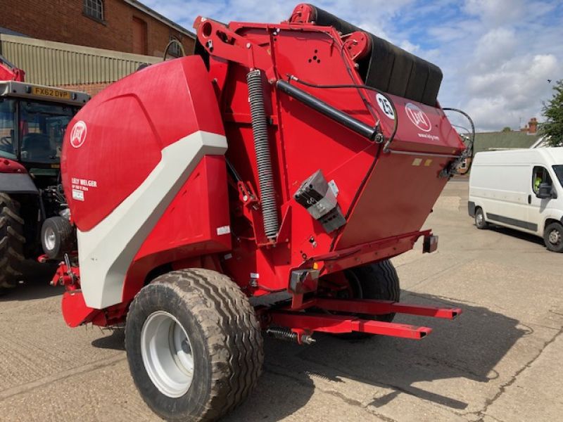 Welger - V160 Round Baler - Image 3