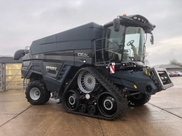 Fendt - Ideal 8T Combine - Image 1