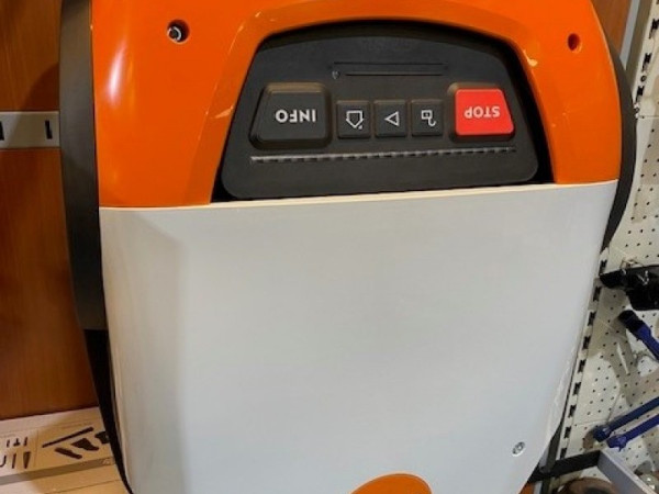 STIHL - IMOW 5 ROBOTIC MOWER - Image 1