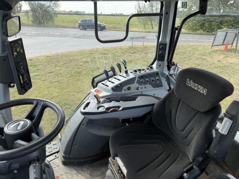 Valtra - T175EA 4WD Tractor - Image 8