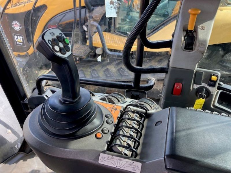 JCB - FASTRAC 4220 TRACTOR - Image 7