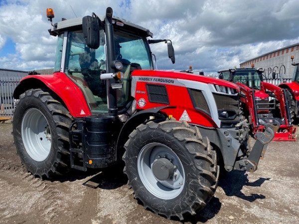 MASSEY FERGUSON - 6S.180 EXDV TRACTOR - Image 1
