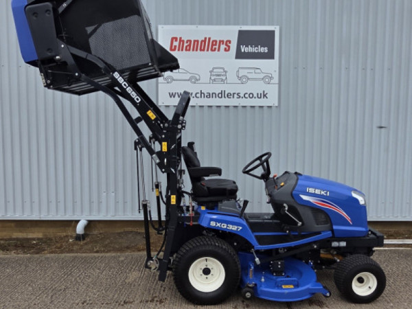ISEKI - SXG27 54HT RIDE ON MOWER - Image 1