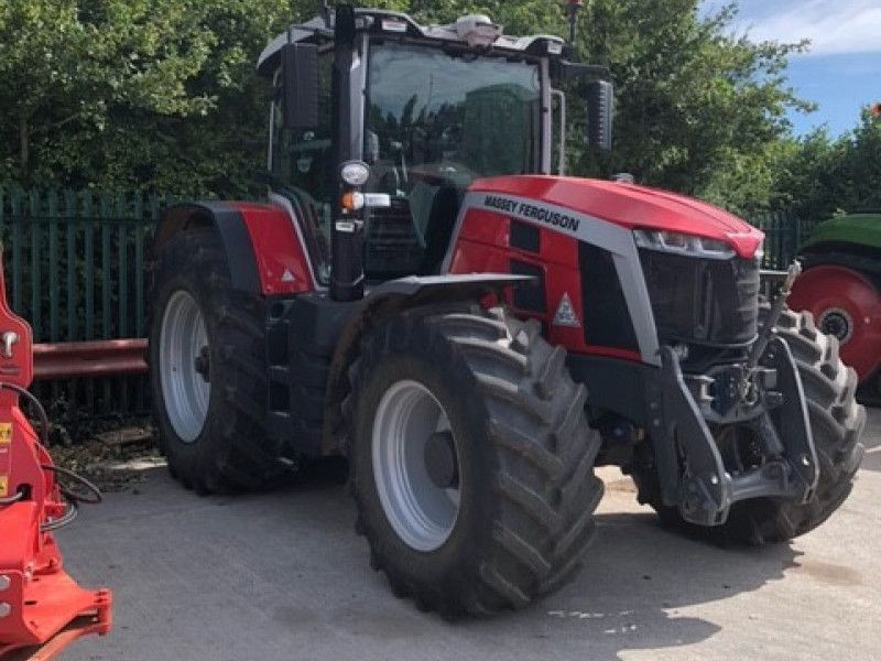 MASSEY FERGUSON - 8S.265 DVT TRACTOR - Image 1
