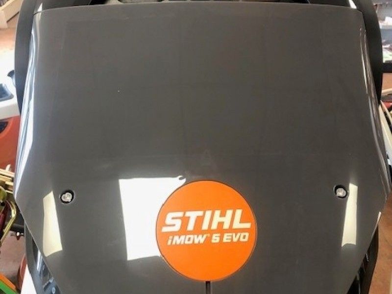 STIHL - IMOW 6 EVO ROBOTIC MOWER - Image 1