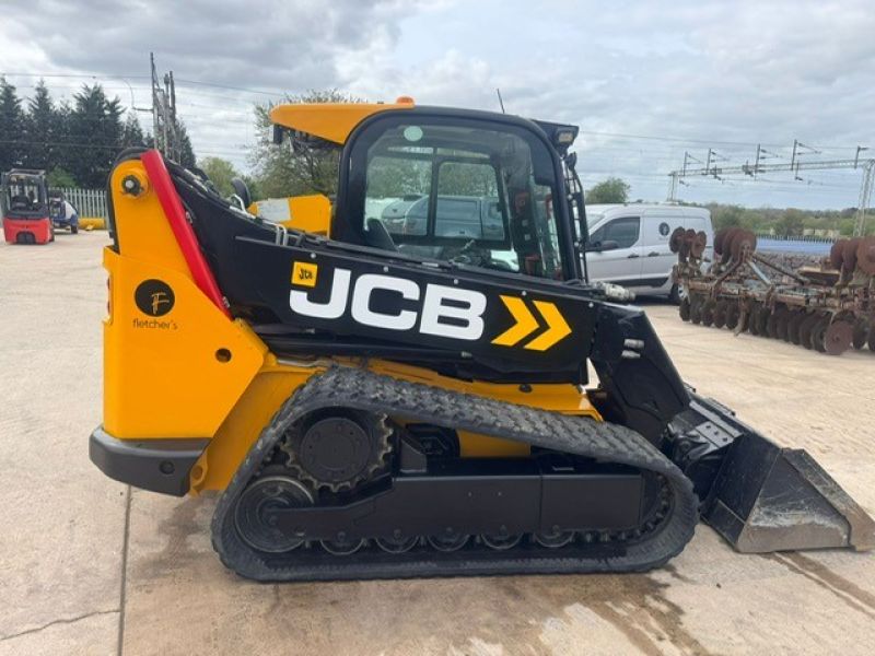 JCB - TELESKID 3 - Image 1
