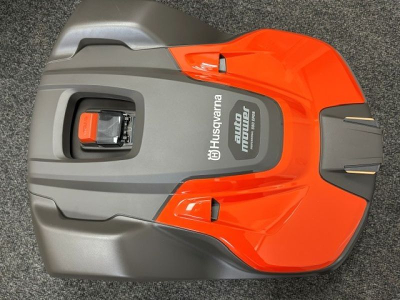 HUSQVARNA - AUTOMOWER 550 ROBOTIC - Image 2