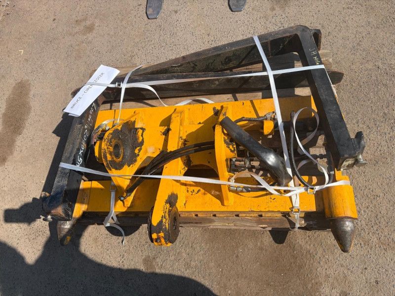 JCB - PIN AND CONE HEADSTOCK - Image 1