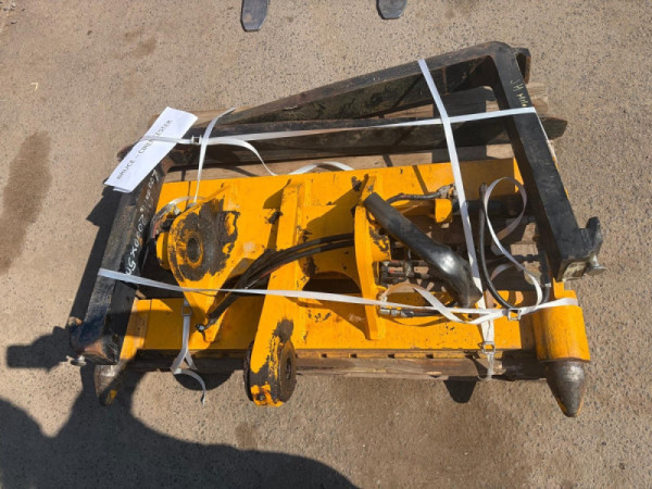 JCB - PIN AND CONE HEADSTOCK - Image 1