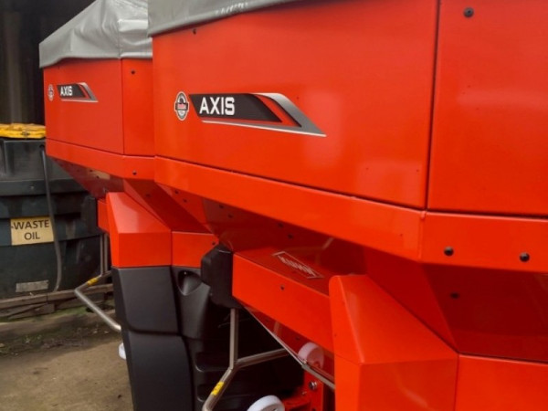 Kuhn - AXIS 50.2H SPREADER - Image 1