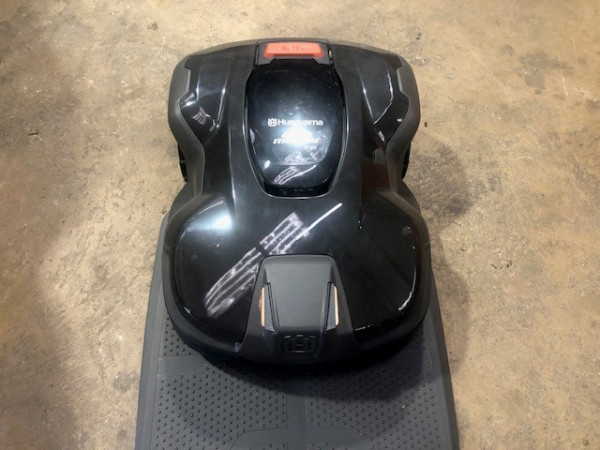 HUSQVARNA - AUTOMOWER 415X ROBOTIC - Image 1